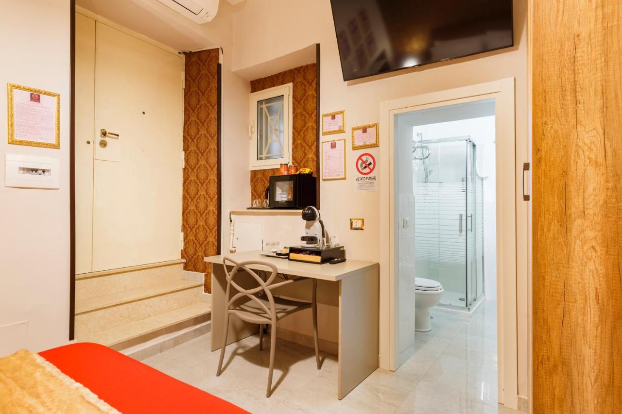 Spinacorona Room Napoli Exterior foto